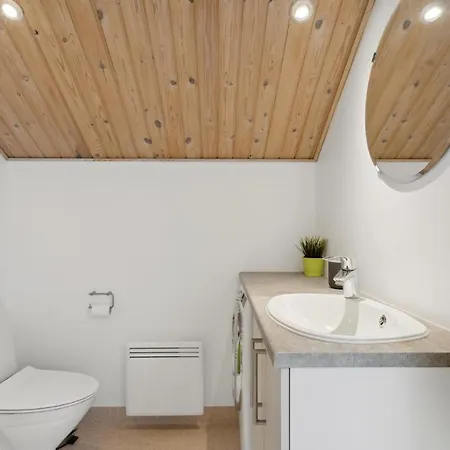 2 Bedroom Stunning In